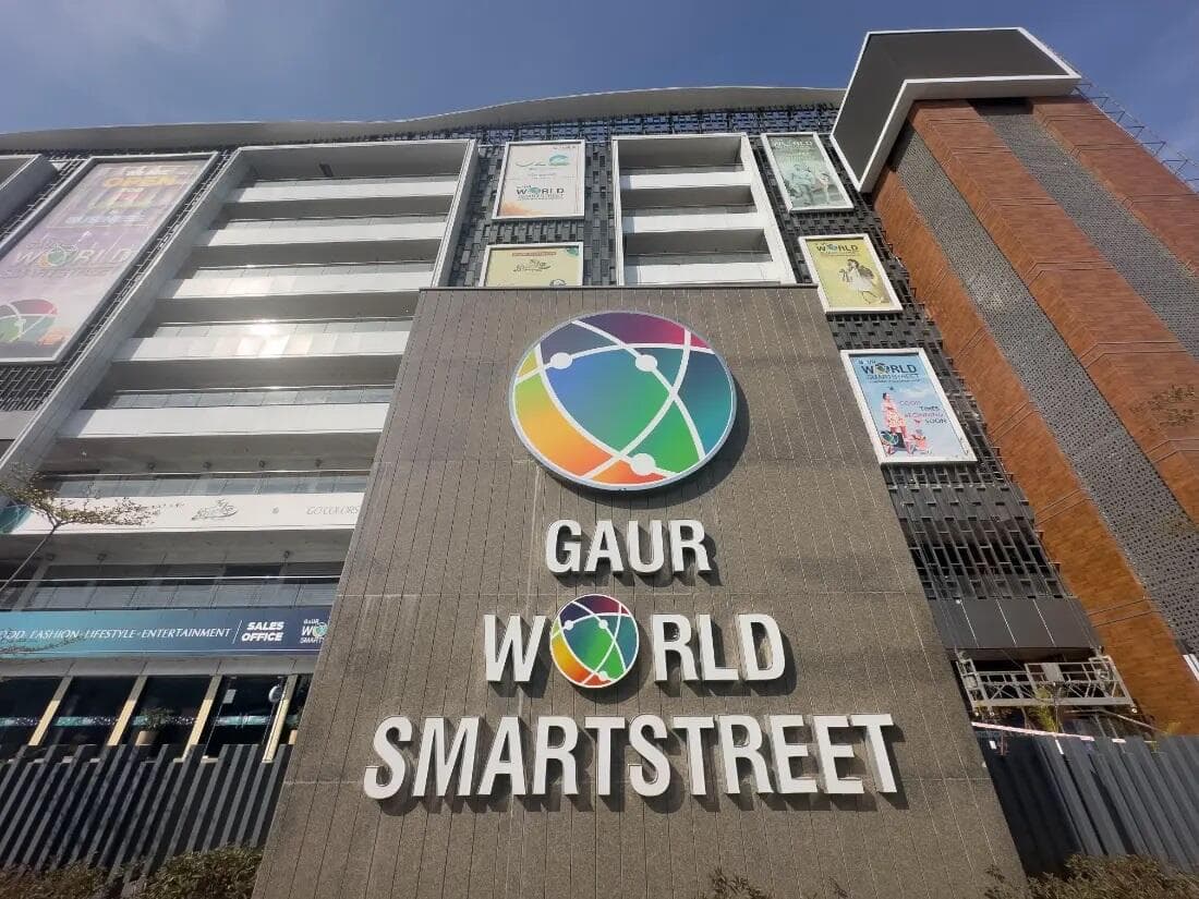 Gaur World SmartStreet